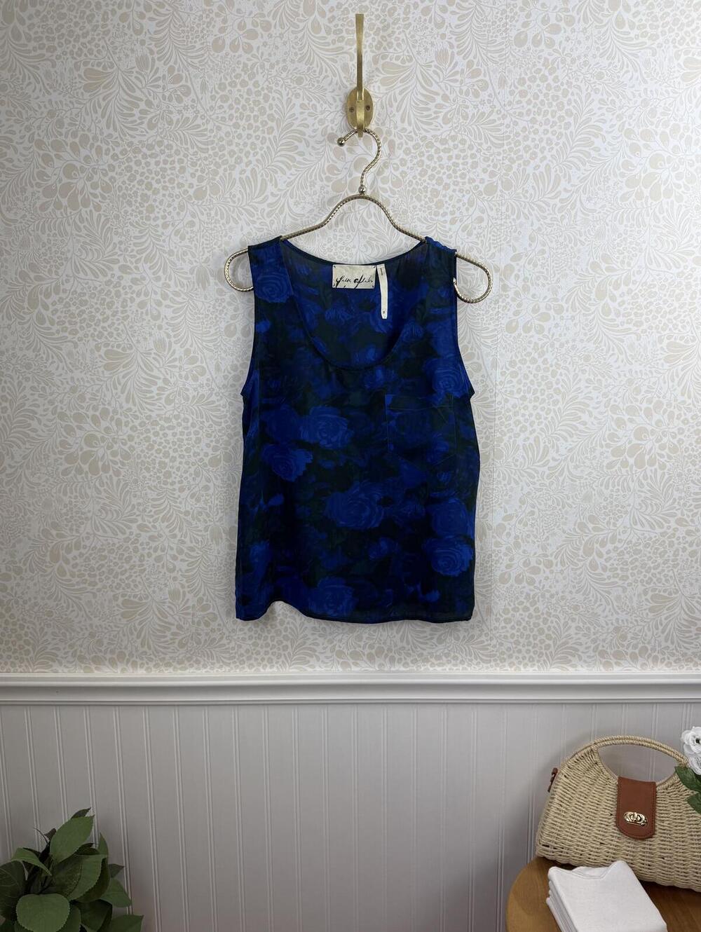 Yaya Aflalo Blue Floral Printed 100% Silk Sleeveless Blouse - Size - Small